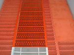 Kraamhokvloer (APA Flat floor) met onverwarmde biggennest